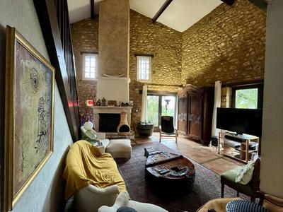 Maison - 269 m² - 10 pièces