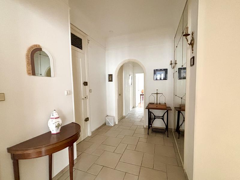 Appartement - 83 m² - 3 pièces