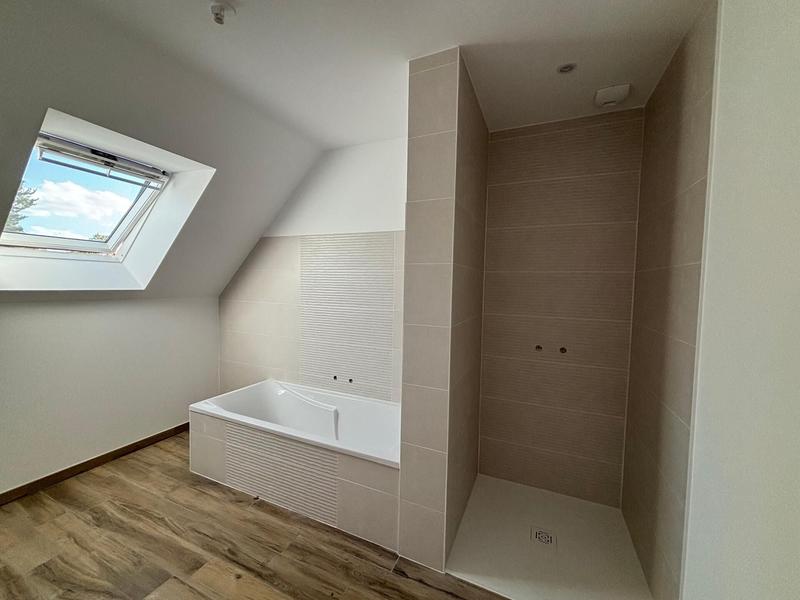 Maison - 135 m² - 7 pièces