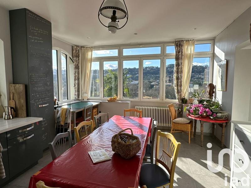 Maison - 125 m² - 6 pièces