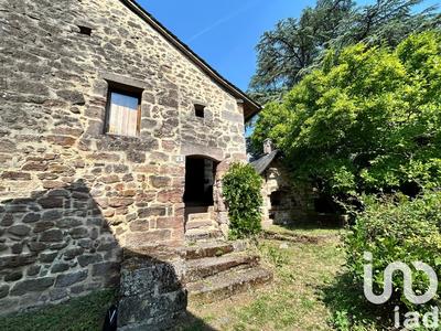 Maison - 97 m² - 3 pièces