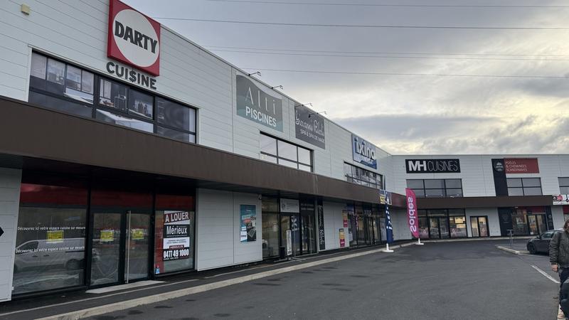 Local commercial - 257 m²