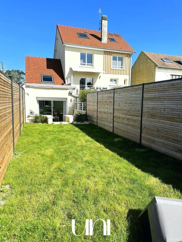 Maison - 180 m² - 6 pièces