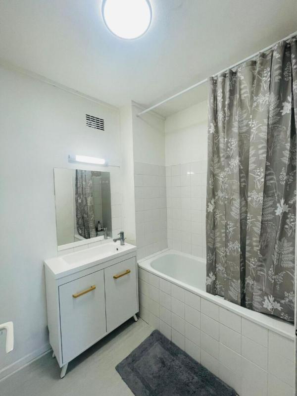 Appartement - 64 m² - 4 pièces