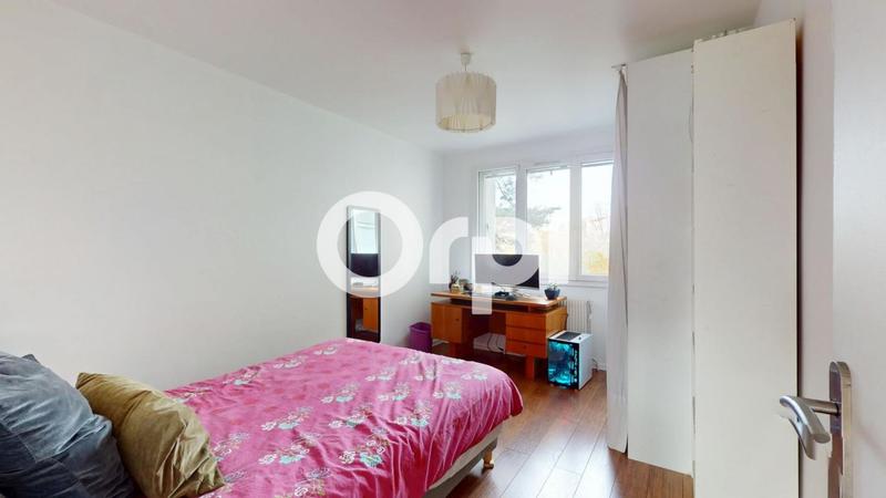 Appartement - 92 m² - 4 pièces