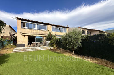 Maison - 109 m² - 4 pièces