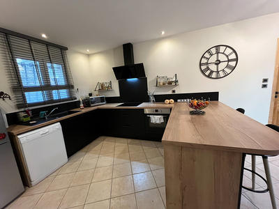 Maison - 108 m² - 5 pièces