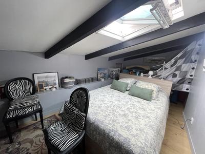 Maison - 99 m² - 4 pièces