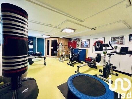 Maison - 173 m² - 6 pièces