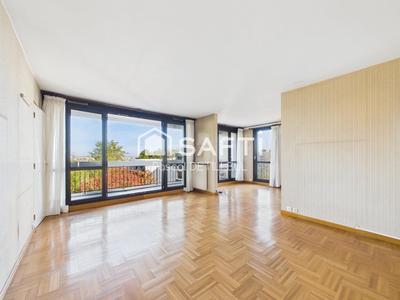 Appartement - 97 m² - 5 pièces