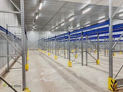 Entrepôt - 1 048 m²