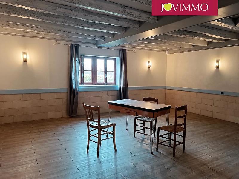 Maison - 725 m² - 28 pièces