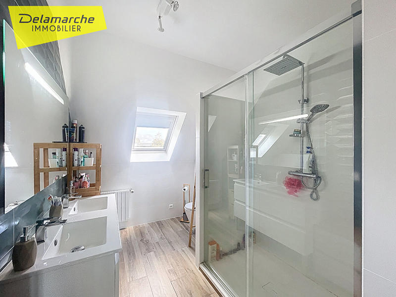 Maison - 187 m² - 7 pièces