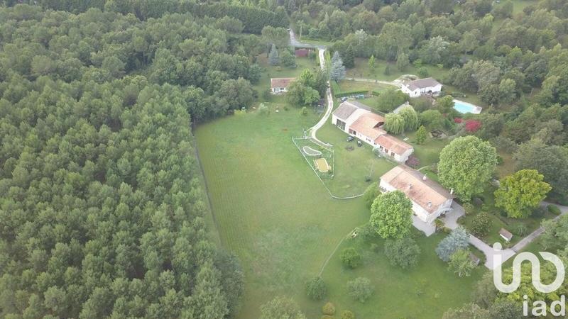 Maison - 160 m² - 6 pièces