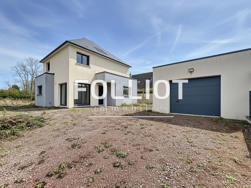 Maison - 102 m² - 5 pièces