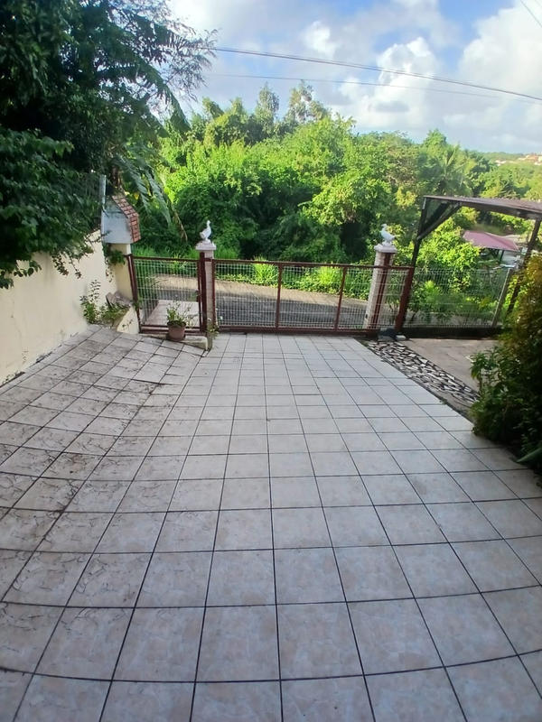 Maison - 148 m² - 7 pièces