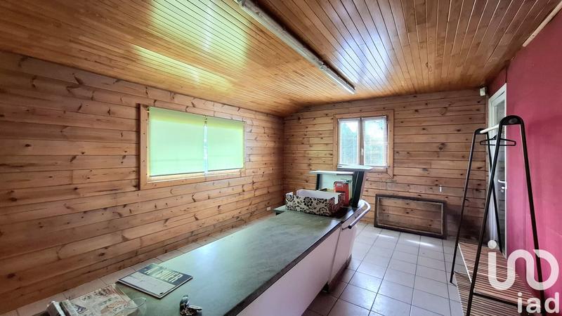 Maison - 800 m² - 4 pièces