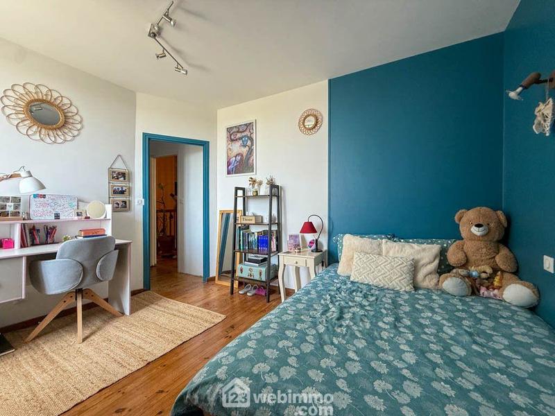 Maison de village - 205 m² - 11 pièces