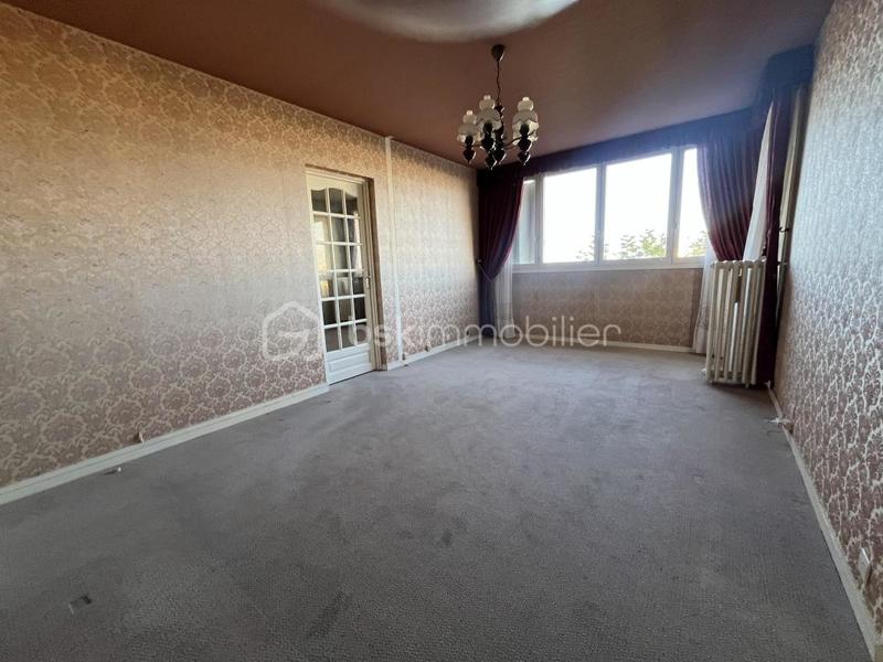 Appartement - 77 m² - 4 pièces