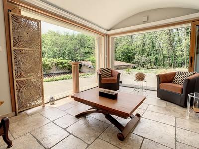 Maison - 200 m² - 6 pièces