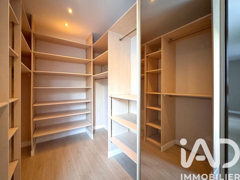 Maison - 171 m² - 6 pièces