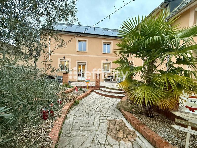 Longère - 429 m² - 20 pièces