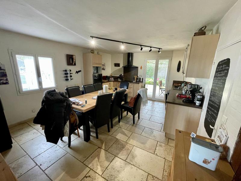 Maison - 143 m² - 7 pièces