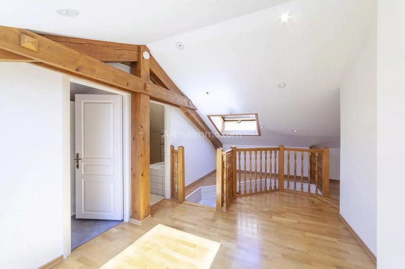 Appartement - 137 m² - 5 pièces