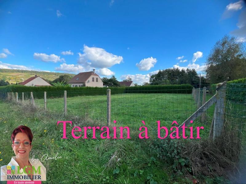 Terrain constructible - 678 m²
