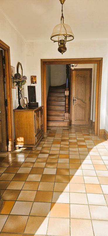 Maison - 179 m² - 7 pièces