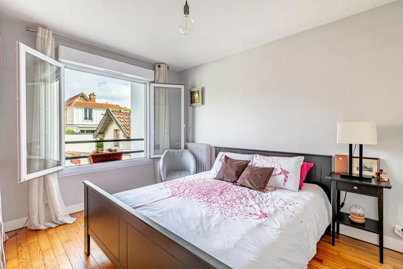 Pavillon - 148 m² - 6 pièces