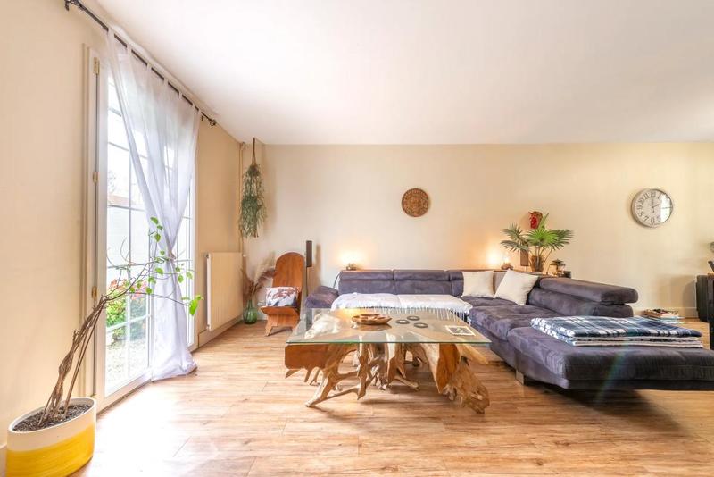 Maison - 130 m² - 7 pièces