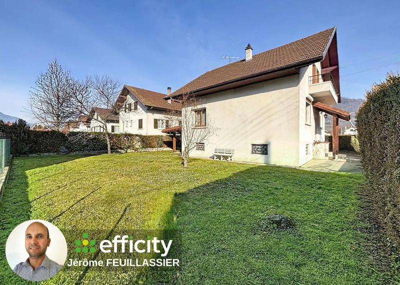 Maison - 90 m² - 5 pièces