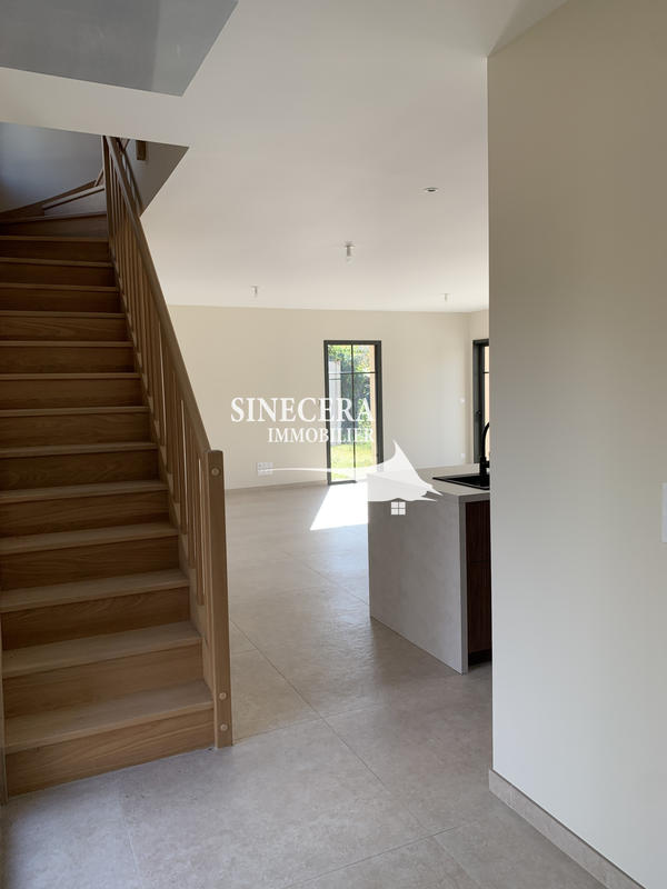 Maison - 172 m² - 6 pièces