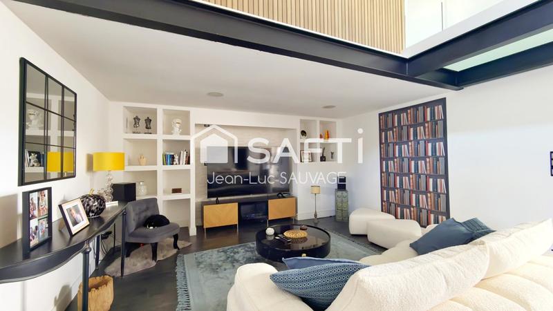 Appartement - 120 m² - 3 pièces