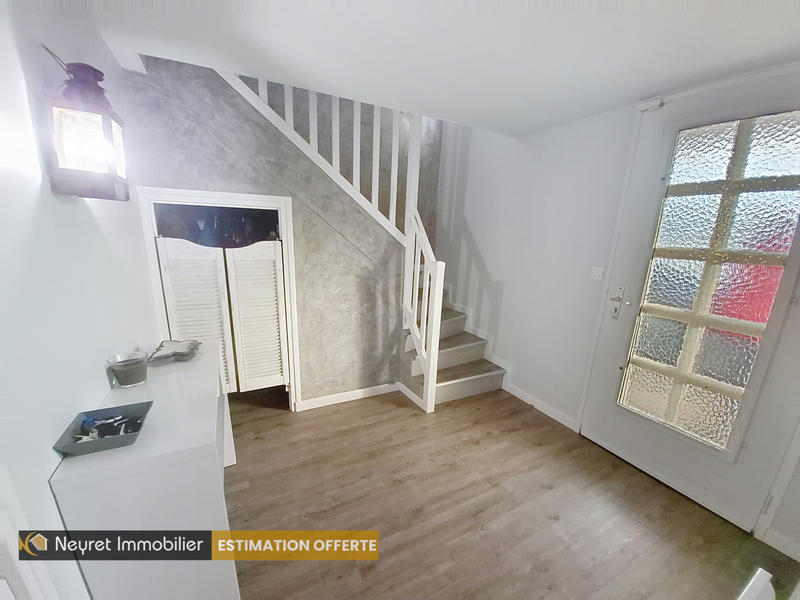 Maison - 158 m² - 6 pièces