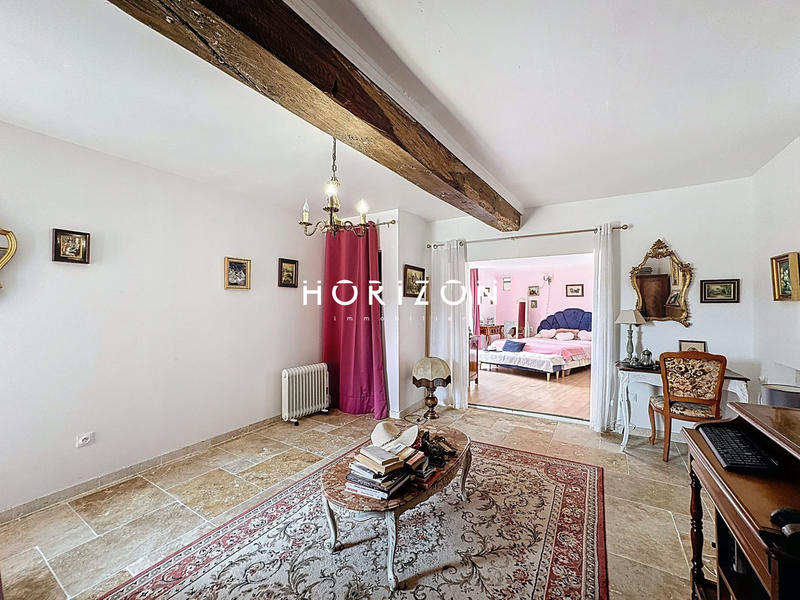 Ferme - 267 m² - 10 pièces