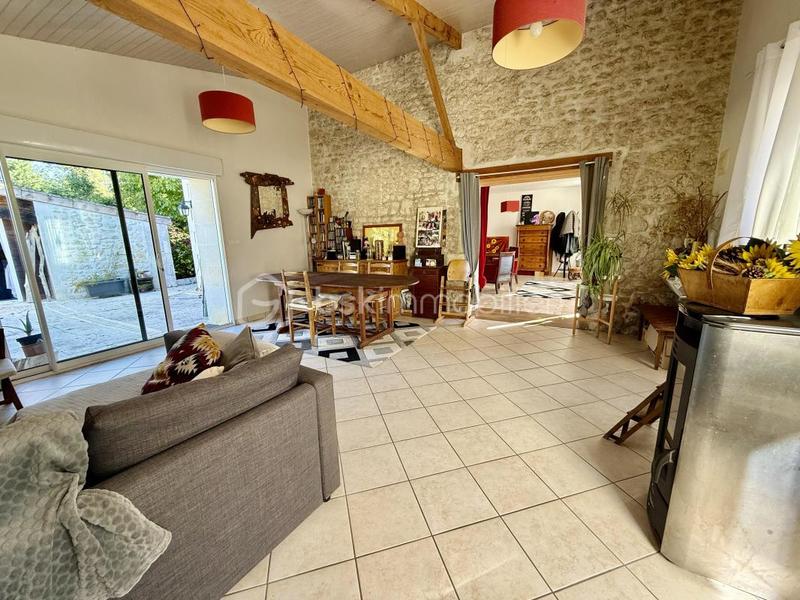 Maison - 150 m² - 6 pièces