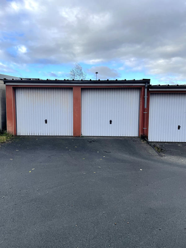 Appartement - 90 m² - 3 pièces