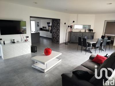 Maison - 309 m² - 7 pièces