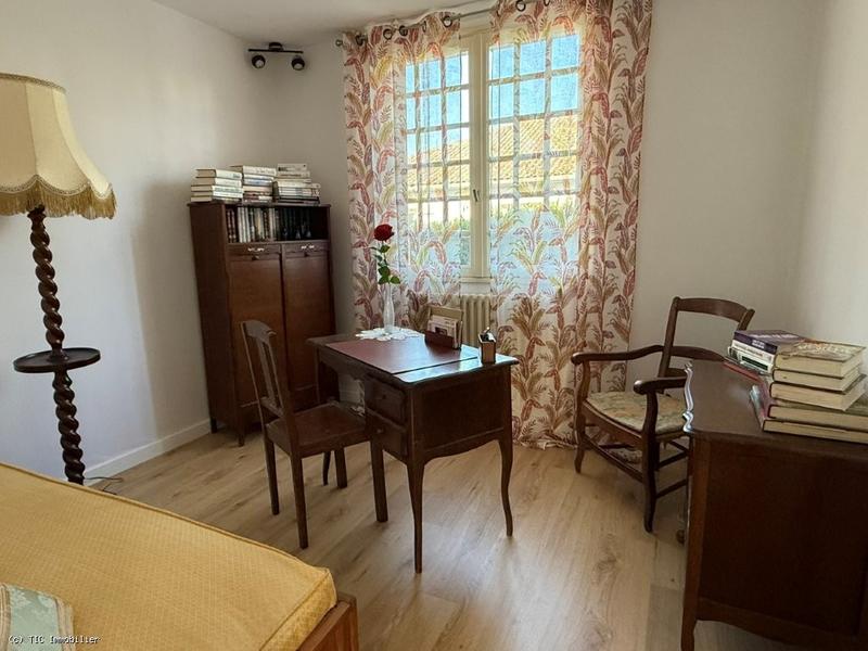 Pavillon - 85 m² - 4 pièces