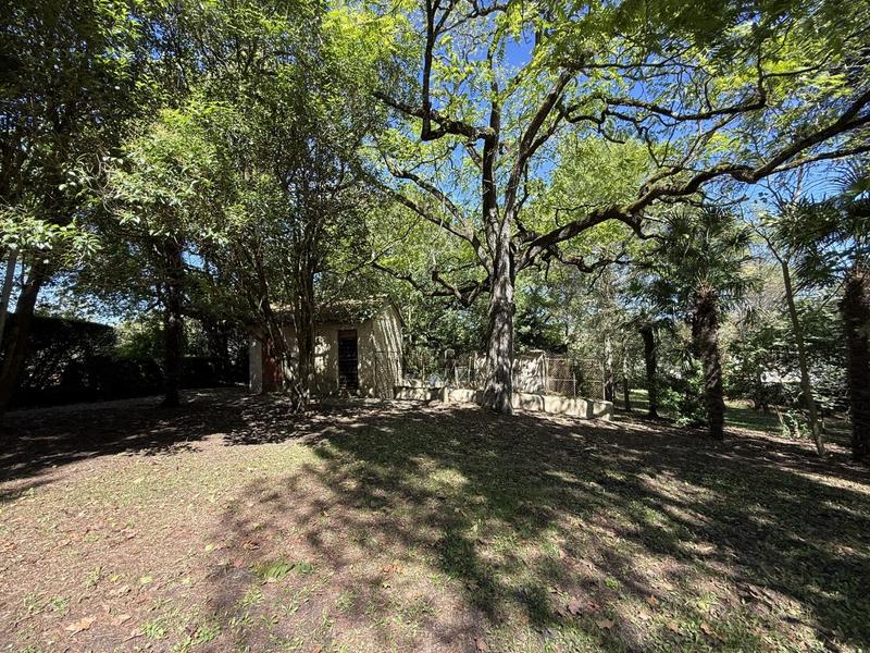 Maison - 295 m² - 9 pièces