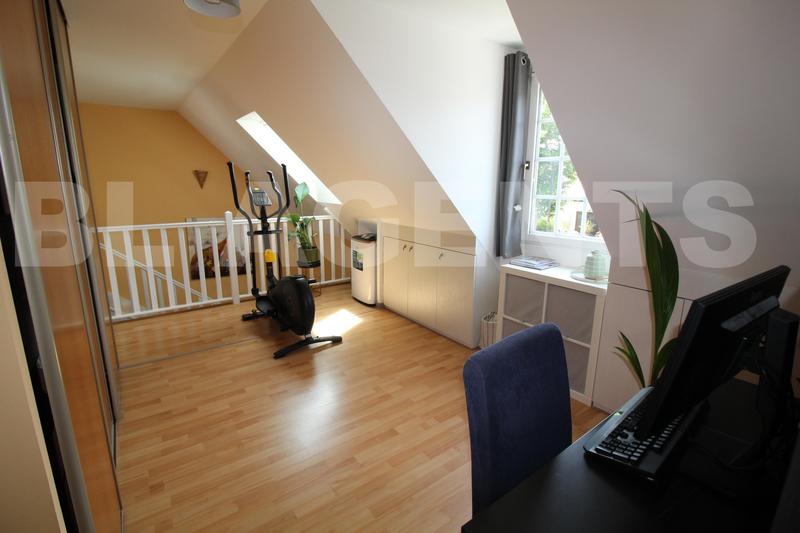 Maison traditionnelle - 158 m² - 7 pièces