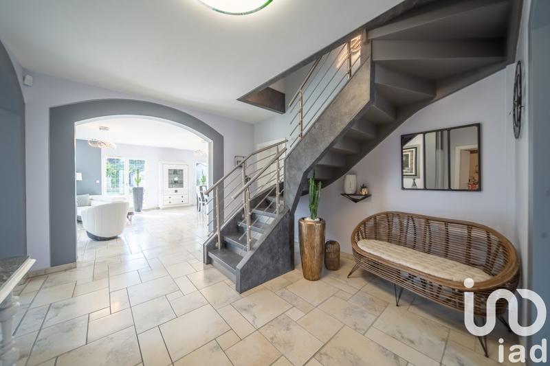 Maison - 167 m² - 4 pièces