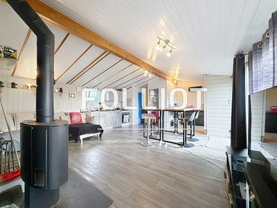 Maison - 81 m² - 3 pièces