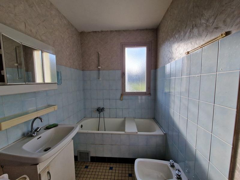 Pavillon - 96 m² - 5 pièces