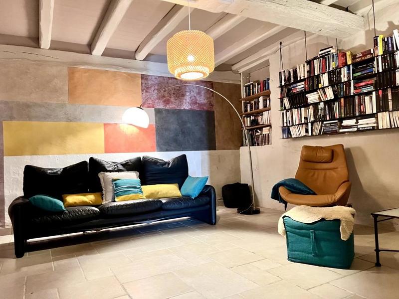 Propriété - 280 m² - 10 pièces