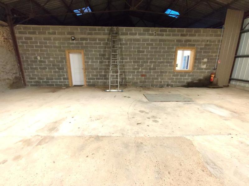 Bureau - 73 m² - 1 pièce