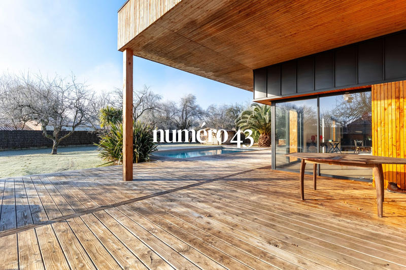 Maison contemporaine - 152 m² - 6 pièces