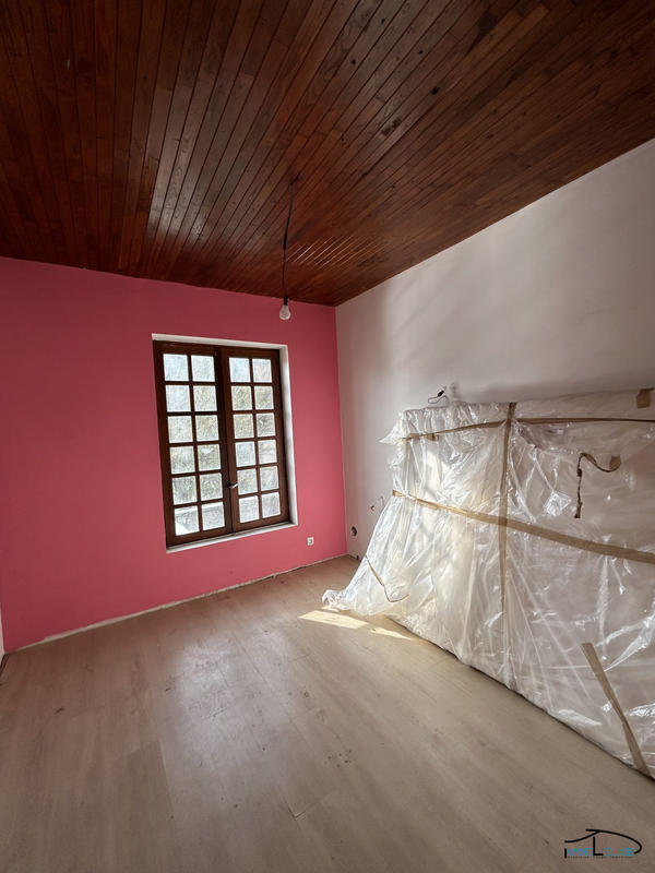 Maison ancienne - 210 m² - 7 pièces